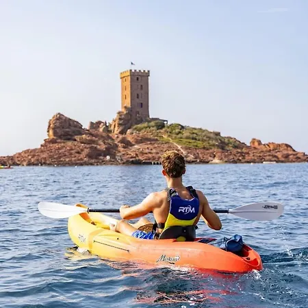 Pierre&vacances Cap Esterel Centre Vue - Jardin Clos Et Terrasse- Piscines- Parking - Climatisation - Vue * Saint-Raphaël