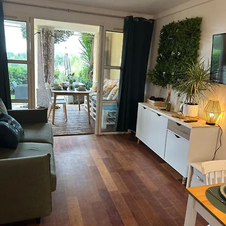 Apartment Pierre&vacances Cap Esterel Centre Vue - Jardin Clos Et Terrasse- Piscines- Parking - Climatisation - Vue