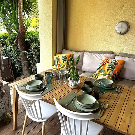Appartement Classe Premium - Le Jardin Clos Vue Mer -Parking Couvert - Piscine Chauffee Du 05-04 Au 01 -11- Parc Residentiel Avec Espaces De Loisirs Parcours De Sante, Randonnees , Jeux Exterieur