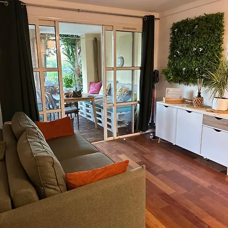 Appartement Classe Premium - Le Jardin Clos Vue Mer -Parking Couvert - Piscine Chauffee Du 05-04 Au 01 -11- Parc Residentiel Avec Espaces De Loisirs Parcours De Sante, Randonnees , Jeux Exterieur *