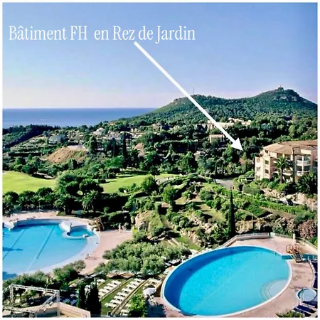 Appartement Classé Premium - Le Jardin Clos Vue -parking Couvert - Piscine Chauffée Du 05-04 Au 01 -11- Parc Résidentiel Avec Espaces De Loisirs Parcours De Santé, Randonnées , Jeux Extérieur *