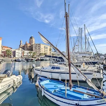 Appartement Classe Premium - Le Jardin Clos Vue Mer -Parking Couvert - Piscine Chauffee Du 05-04 Au 01 -11- Parc Residentiel Avec Espaces De Loisirs Parcours De Sante, Randonnees , Jeux Exterieur Apartment Saint-Raphael (Var)