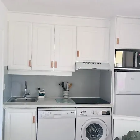Appartement Classe Premium - Le Jardin Clos Vue Mer -Parking Couvert - Piscine Chauffee Du 05-04 Au 01 -11- Parc Residentiel Avec Espaces De Loisirs Parcours De Sante, Randonnees , Jeux Exterieur