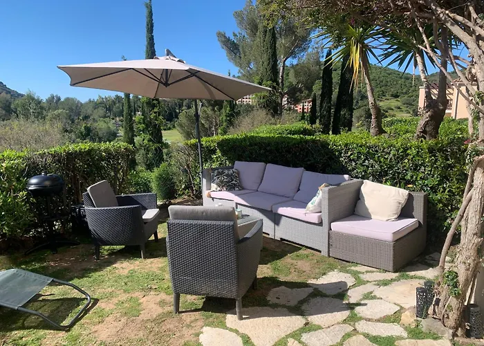 Pierre&vacances Cap Esterel Centre Fh -vue - Jardin Clos Et Terrasse- Piscines- Parking - Climatisation - Vue Apartment Saint-Raphael (Var)