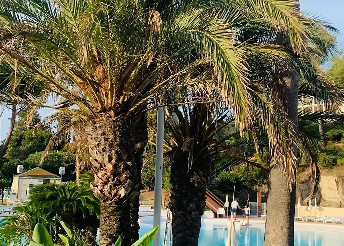 Pierre&vacances Cap Esterel Centre Fh -vue - Jardin Clos Et Terrasse- Piscines- Parking - Climatisation - Vue Apartman Saint-Raphaël