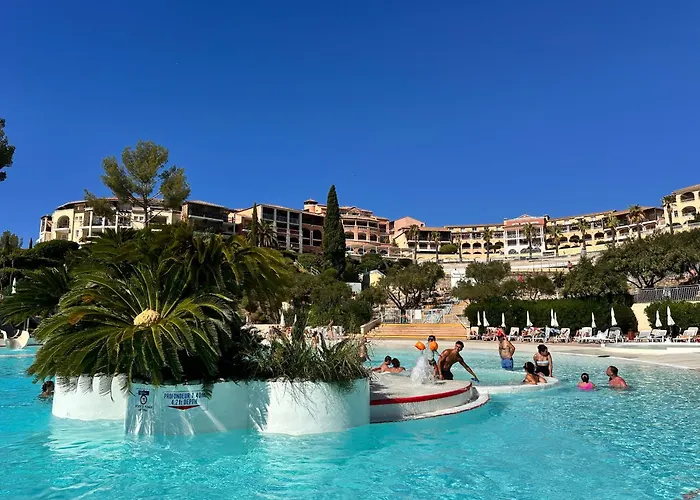 Apartman Pierre&vacances Cap Esterel Centre Fh -vue - Jardin Clos Et Terrasse- Piscines- Parking - Climatisation - Vue Saint-Raphaël