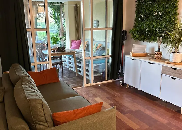 Pierre&vacances Cap Esterel Centre Fh -vue - Jardin Clos Et Terrasse- Piscines- Parking - Climatisation - Vue *