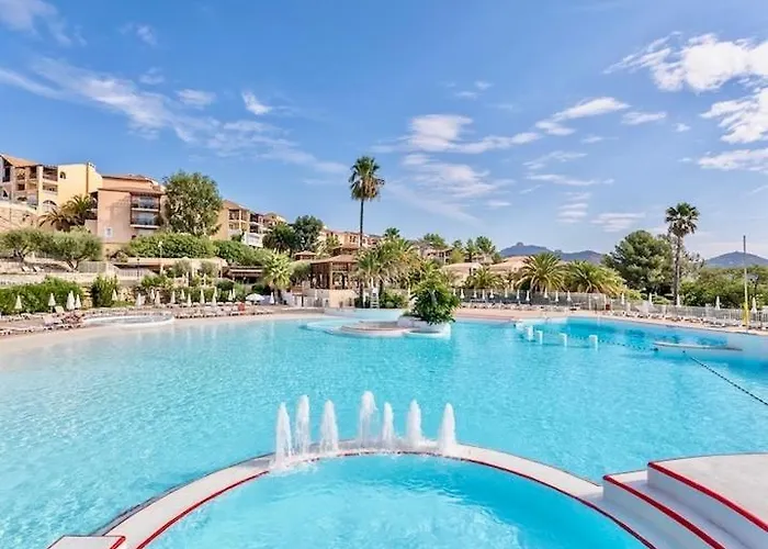 Pierre&vacances Cap Esterel Centre Fh -vue - Jardin Clos Et Terrasse- Piscines- Parking - Climatisation - Vue Saint-Raphael (Var)