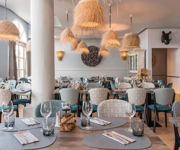 Pierre&vacances Cap Estérel Jardin Clos Et Terrasse Apartamento *